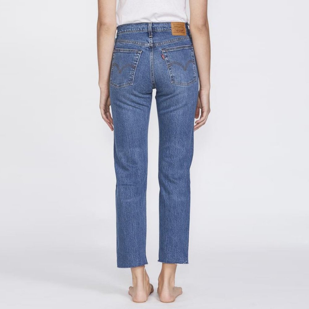 NWT Levi's Wedgie Straight in Love Triangle - Picture 2 of 4
